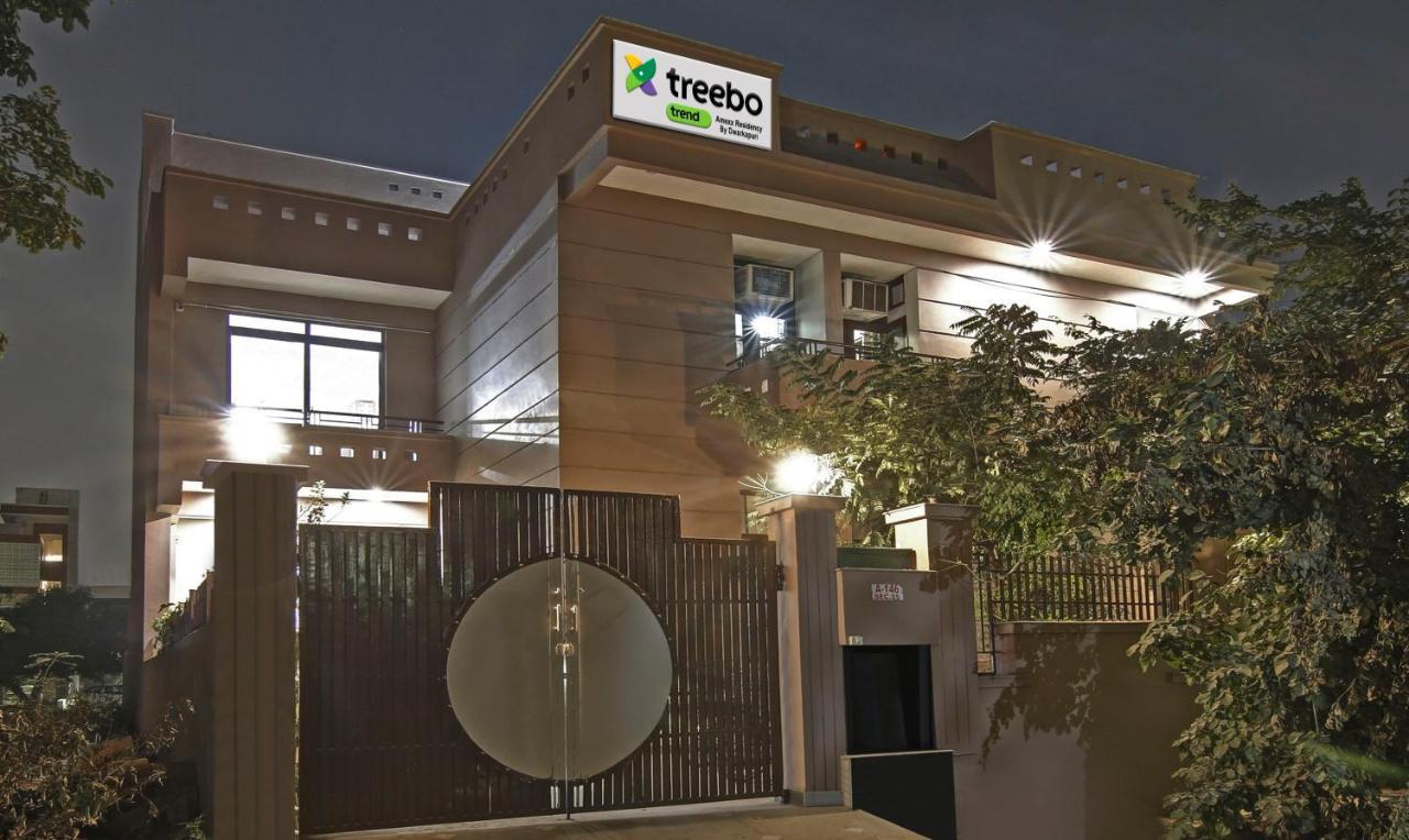 Treebo Trend Amexx Golf Course Road Hotel คูร์เคาน์ ภายนอก รูปภาพ